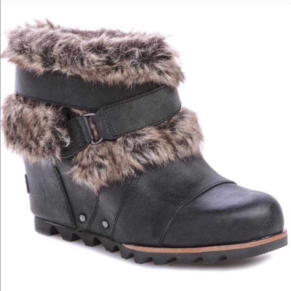 Sorel Joan of Arctic Faux Fur Wedge Booties Sz 10